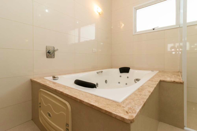Imagem Casa com 4 Quartos à Venda, 375 m² em Santa Felicidade - Curitiba Imagem Casa com 4 Quartos à Venda, 375 m² em Santa Felicidade - Curitiba