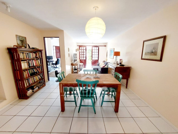 Imagem Casa com 3 Quartos à Venda, 115 m² em Curió - Fortaleza Imagem Casa com 3 Quartos à Venda, 115 m² em Curió - Fortaleza