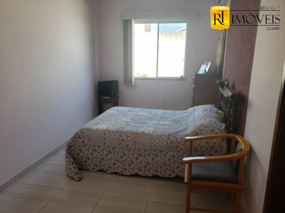 Imagem Casa com 5 Quartos à Venda, 248 m² em Portinho - Cabo Frio