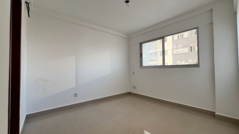 Imagem Apartamento com 3 Quartos à Venda, 74 m² em Vila Rosa - Goiânia