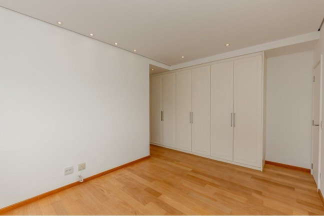 Imagem Cobertura com 3 Quartos à Venda, 333 m² em Jardim Panorama - São Paulo