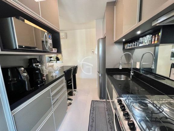 Imagem Apartamento com 3 Quartos à Venda, 98 m² em Anita Garibaldi - Joinville Imagem Apartamento com 3 Quartos à Venda, 98 m² em Anita Garibaldi - Joinville