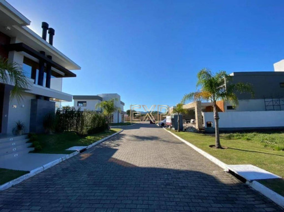 Imagem Terreno à Venda, 374 m² em Campeche - Florianópolis Imagem Terreno à Venda, 374 m² em Campeche - Florianópolis