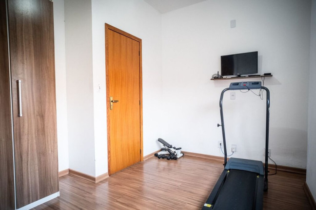 Imagem Casa com 4 Quartos à Venda, 199 m² em Protásio Alves - Porto Alegre