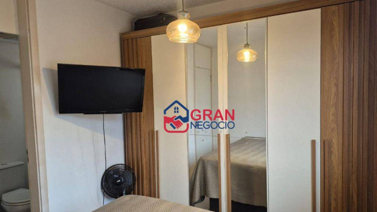 Imagem Apartamento com 3 Quartos à Venda, 81 m² em Vila Yara - Colombo