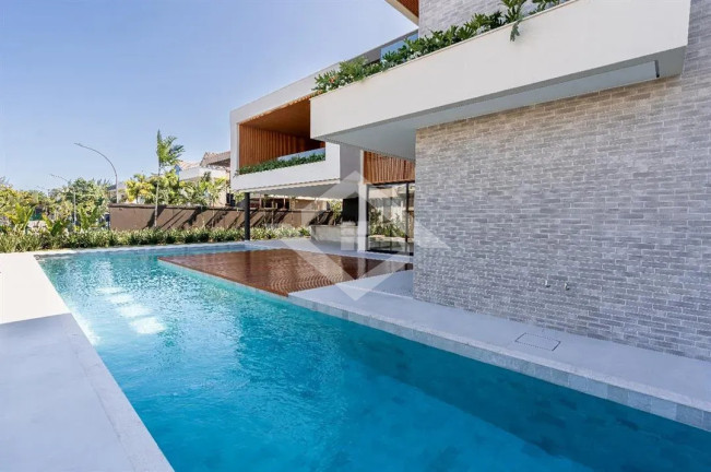 Imagem Casa com 5 Quartos à Venda, 995 m² em Barra Da Tijuca - Rio De Janeiro Imagem Casa com 5 Quartos à Venda, 995 m² em Barra Da Tijuca - Rio De Janeiro