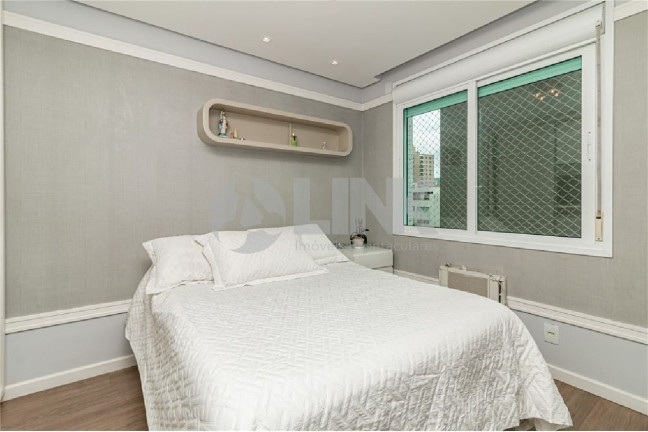 Imagem Apartamento com 3 Quartos à Venda, 105 m² em Petrópolis - Porto Alegre Imagem Apartamento com 3 Quartos à Venda, 105 m² em Petrópolis - Porto Alegre