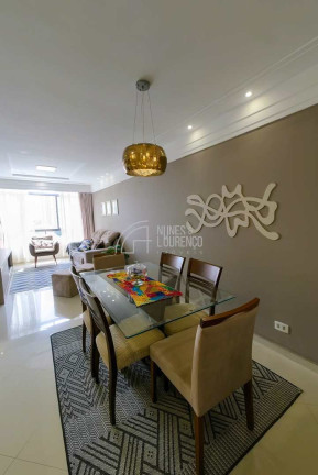 Imagem Apartamento com 2 Quartos à Venda, 78 m² em Embaré - Santos