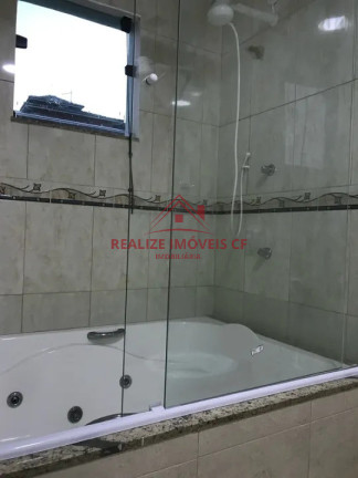 Imagem Casa de Condomínio com 5 Quartos à Venda, em Vila Do Peró - Cabo Frio Imagem Casa de Condomínio com 5 Quartos à Venda, em Vila Do Peró - Cabo Frio
