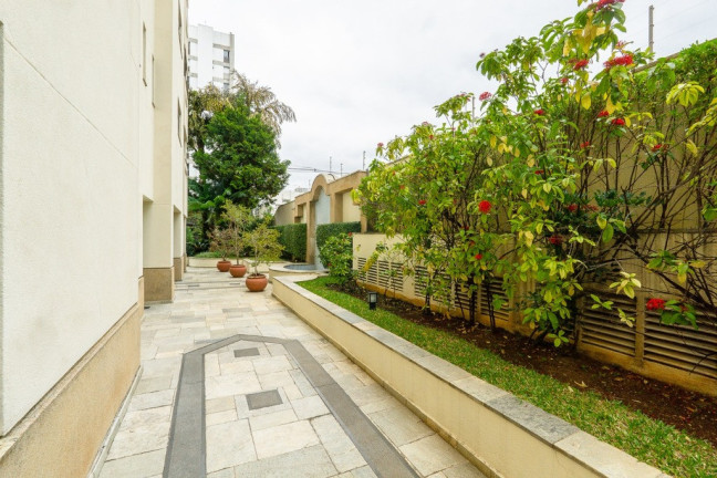 Imagem Apartamento com 3 Quartos à Venda, 201 m² em Moema - São Paulo Imagem Apartamento com 3 Quartos à Venda, 201 m² em Moema - São Paulo