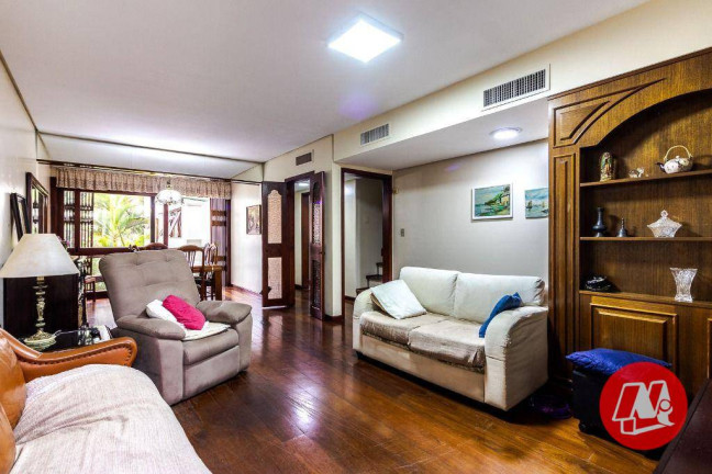 Imagem Cobertura com 3 Quartos à Venda, 244 m² em Petrópolis - Porto Alegre