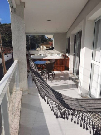 Imagem Sobrado com 3 Quartos à Venda, 340 m² em Centro - Tremembé Imagem Sobrado com 3 Quartos à Venda, 340 m² em Centro - Tremembé