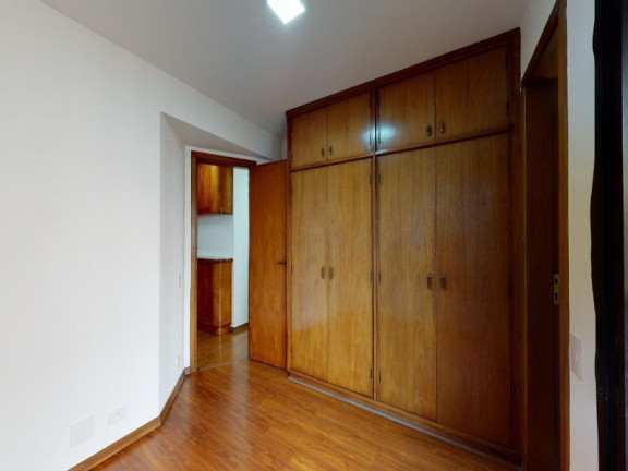 Imagem Apartamento com 3 Quartos à Venda, em Aclimação - São Paulo Imagem Apartamento com 3 Quartos à Venda, em Aclimação - São Paulo