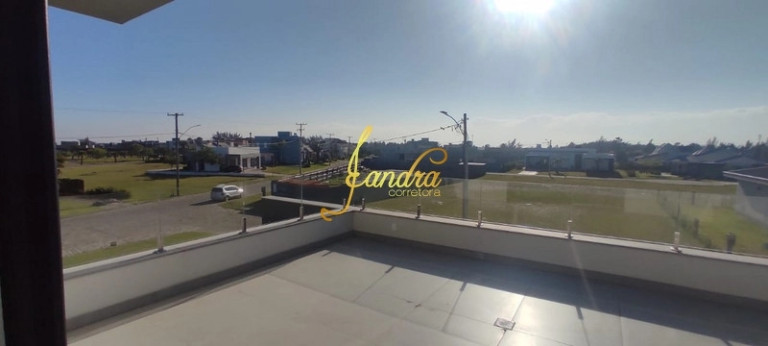 Imagem Casa de Condomínio com 4 Quartos à Venda, 419 m² em Atlantida Sul - Osorio