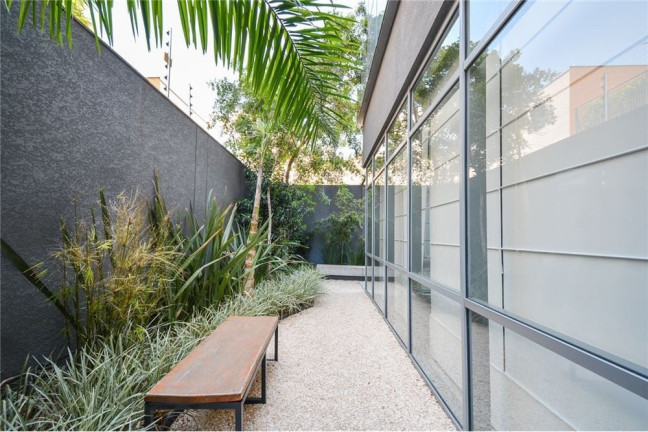 Imagem Imóvel com 1 Quarto à Venda, 24 m² em Indianópolis - São Paulo Imagem Imóvel com 1 Quarto à Venda, 24 m² em Indianópolis - São Paulo