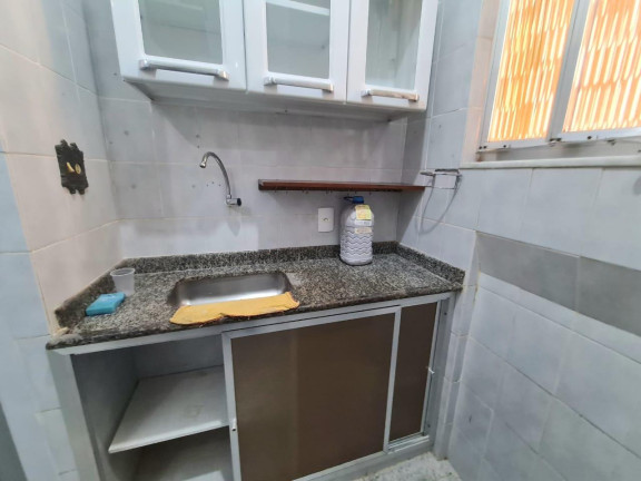 Imagem Apartamento com 1 Quarto à Venda, 39 m² em Copacabana - Rio De Janeiro Imagem Apartamento com 1 Quarto à Venda, 39 m² em Copacabana - Rio De Janeiro