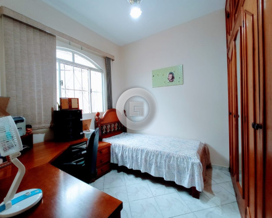 Imagem Casa com 3 Quartos à Venda, 360 m² em Sagrada Família - Montes Claros Imagem Casa com 3 Quartos à Venda, 360 m² em Sagrada Família - Montes Claros