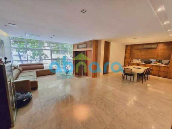 Imagem Apartamento com 3 Quartos à Venda, 184 m² em Copacabana - Rio De Janeiro Imagem Apartamento com 3 Quartos à Venda, 184 m² em Copacabana - Rio De Janeiro