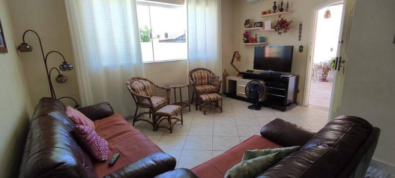 Imagem Casa com 3 Quartos à Venda, 250 m² em Oasis - Peruíbe Imagem Casa com 3 Quartos à Venda, 250 m² em Oasis - Peruíbe