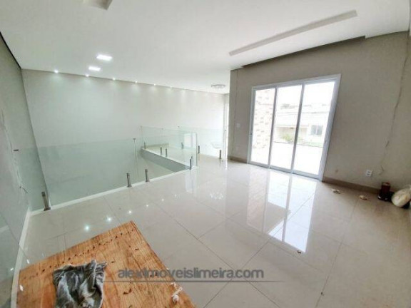 Imagem Casa de Condomínio com 3 Quartos à Venda, em Limeira Imagem Casa de Condomínio com 3 Quartos à Venda, em Limeira