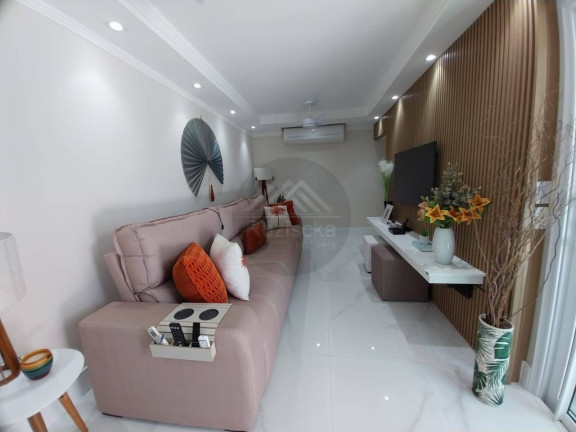 Imagem Casa com 3 Quartos à Venda, 250 m² em Jardim Suarão - Itanhaém