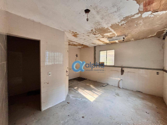 Imagem Galpão para Alugar, 650 m² em Quarteirão Brasileiro - Petrópolis Imagem Galpão para Alugar, 650 m² em Quarteirão Brasileiro - Petrópolis