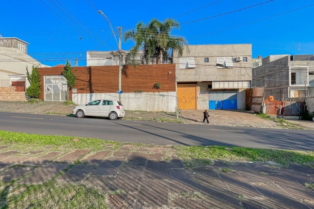 Imagem Imóvel à Venda, em Chácara Das Pedras - Porto Alegre Imagem Imóvel à Venda, em Chácara Das Pedras - Porto Alegre