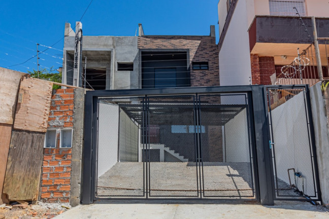 Imagem Casa com 3 Quartos à Venda,  em Chácara Das Pedras - Porto Alegre