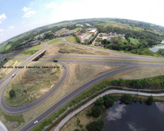 Imagem Terreno à Venda, 393 m² em Buru - Salto Imagem Terreno à Venda, 393 m² em Buru - Salto
