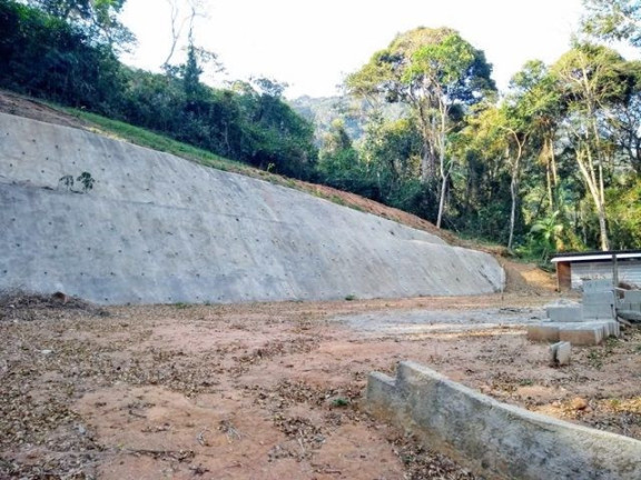 Imagem Terreno à Venda, 12.710 m² em Quebra Frascos - Teresópolis Imagem Terreno à Venda, 12.710 m² em Quebra Frascos - Teresópolis