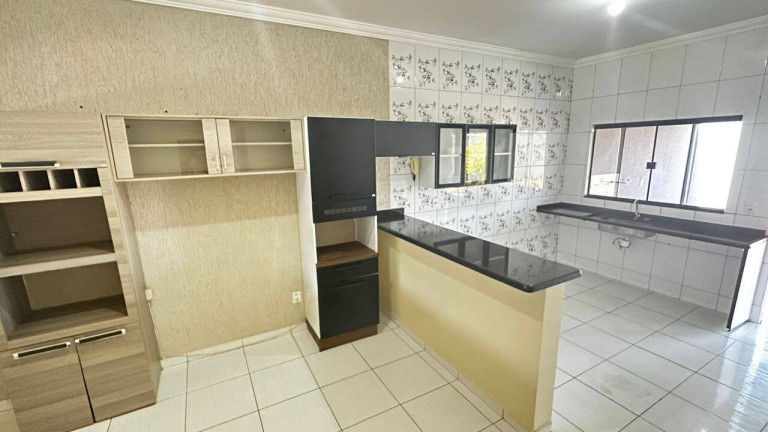 Imagem Casa com 3 Quartos à Venda, 165 m² em Estância Itaguaí - Caldas Novas Imagem Casa com 3 Quartos à Venda, 165 m² em Estância Itaguaí - Caldas Novas