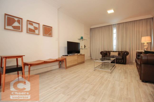 Apartamento com 3 Quartos para Alugar, 137 m² em Jardim América - São Paulo
