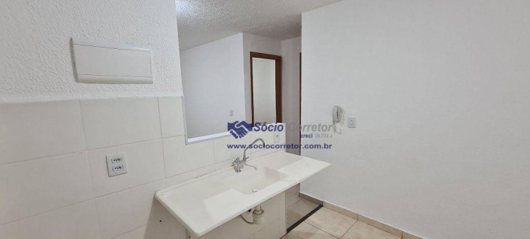 Imagem Apartamento com 2 Quartos à Venda, 44 m² em água Chata - Guarulhos