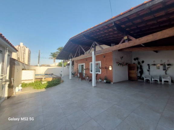 Casa com 4 Quartos à Venda, 233 m² em Flórida - Praia Grande
