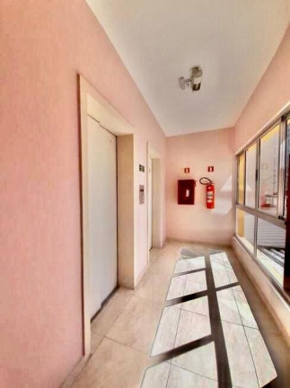 Imagem Apartamento com 1 Quarto à Venda, 488 m² em Centro - Curitiba