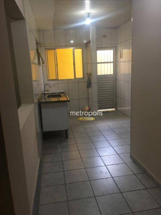 Kitnet com 1 Quarto para Alugar, 30 m² em Vila Camilópolis - Santo André
