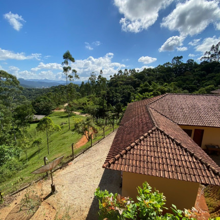Imagem Imóvel com 6 Quartos à Venda, 65.000 m² em Tomaz Coelho - Brusque Imagem Imóvel com 6 Quartos à Venda, 65.000 m² em Tomaz Coelho - Brusque