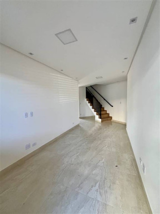 Imagem Sobrado com 2 Quartos à Venda, 60 m² em Caiçara - Praia Grande