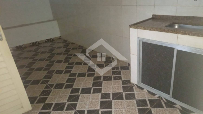 Imagem Casa com 2 Quartos para Alugar, 74 m² em Campo Grande - Rio De Janeiro Imagem Casa com 2 Quartos para Alugar, 74 m² em Campo Grande - Rio De Janeiro