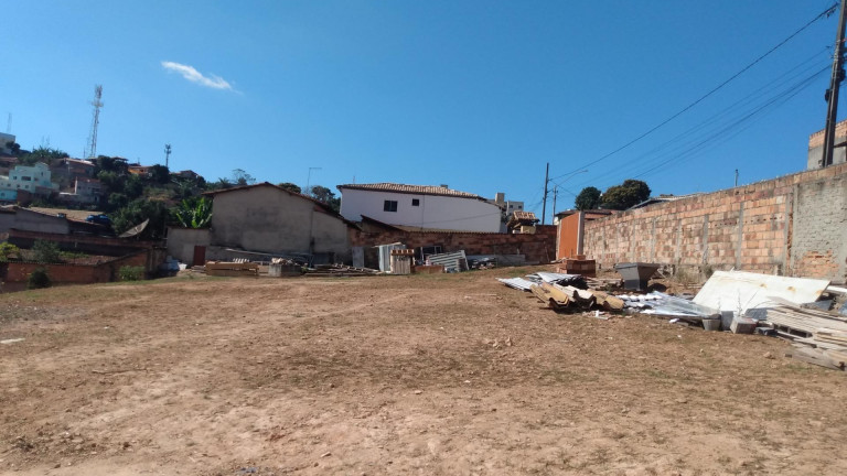 Imagem Terreno à Venda, 2.460 m² em Centro - Ribeirão Das Neves Imagem Terreno à Venda, 2.460 m² em Centro - Ribeirão Das Neves