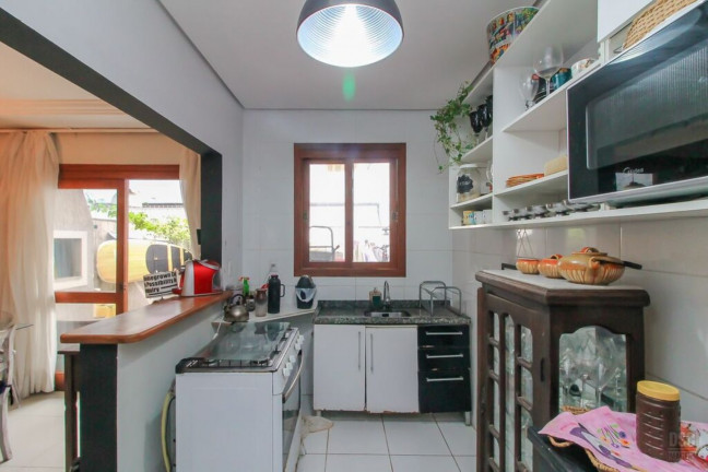 Imagem Imóvel com 3 Quartos à Venda, em Hípica - Porto Alegre Imagem Imóvel com 3 Quartos à Venda, em Hípica - Porto Alegre