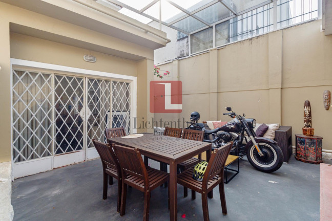 Imagem Casa com 3 Quartos à Venda, 220 m² em Jardim Paulistano - São Paulo Imagem Casa com 3 Quartos à Venda, 220 m² em Jardim Paulistano - São Paulo