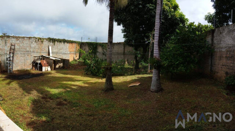 Imagem Casa com 3 Quartos à Venda, 715 m² em Canadá - Cascavel Imagem Casa com 3 Quartos à Venda, 715 m² em Canadá - Cascavel