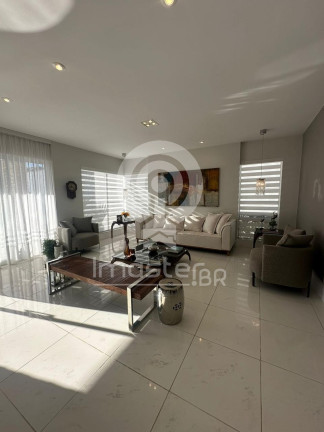 Imagem Casa com 5 Quartos à Venda, 600 m² em Barra Da Tijuca - Rio De Janeiro