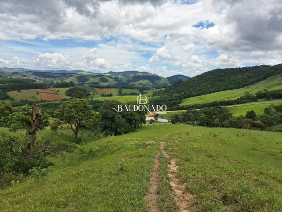 Imagem Terreno à Venda, 108.900 m² em Centro - Pedra Bela Imagem Terreno à Venda, 108.900 m² em Centro - Pedra Bela