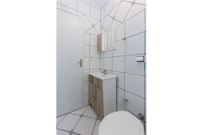 Imagem Imóvel com 1 Quarto à Venda,  em Petrópolis - Porto Alegre