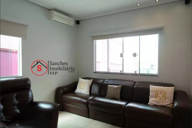 Imagem Casa com 2 Quartos à Venda, 400 m² em Vila Paulo Silas - São Paulo Imagem Casa com 2 Quartos à Venda, 400 m² em Vila Paulo Silas - São Paulo