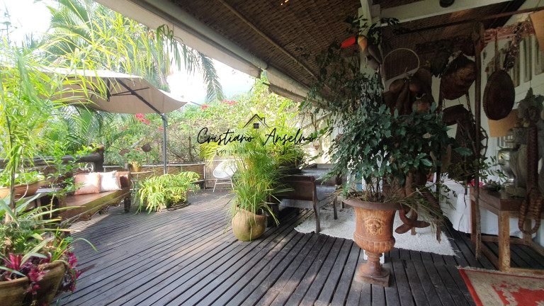 Casa com 3 Quartos à Venda, 250 m² em Ilhabela