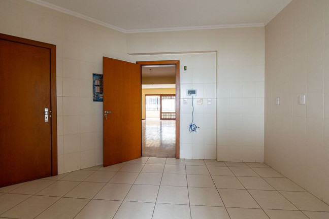 Imagem Apartamento com 3 Quartos à Venda, 220 m² em Centro - Canoas
