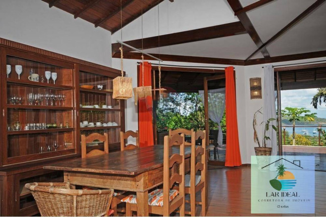 Imagem Casa com 4 Quartos à Venda, 2.000 m² em João Fernandes - Búzios Imagem Casa com 4 Quartos à Venda, 2.000 m² em João Fernandes - Búzios